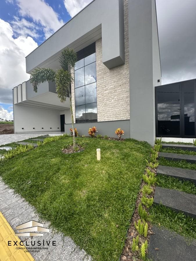 Casa para Venda, em Patos de Minas, bairro Alto da Serra, 4 dormitórios, 5 banheiros, 4 suítes, 4 vagas