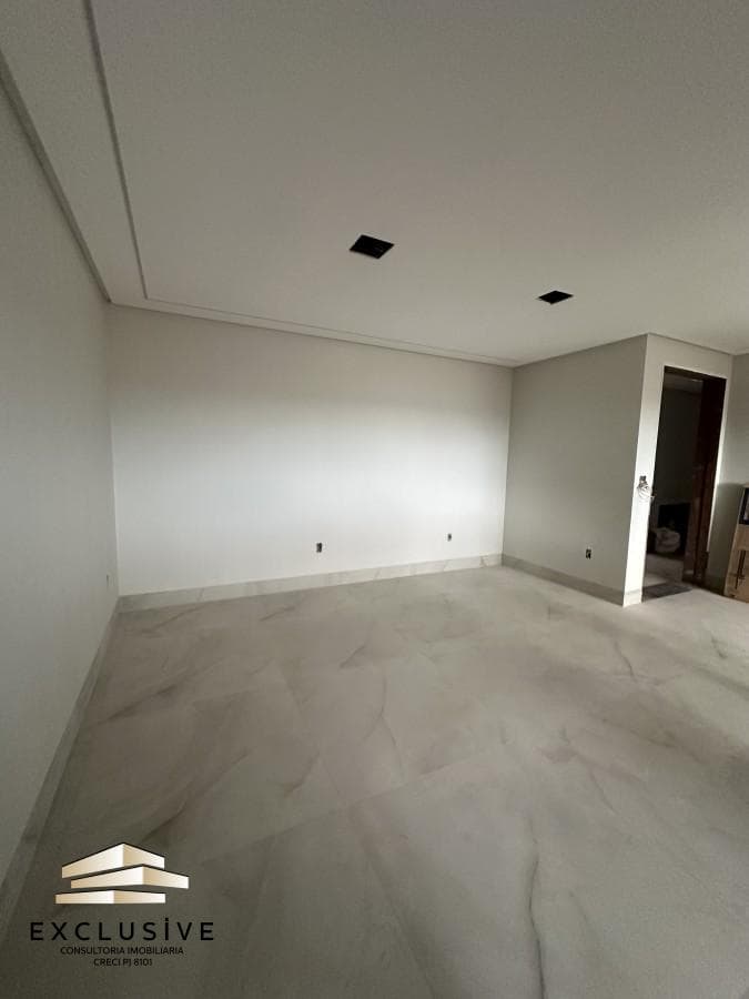 Cobertura para Venda, em Patos de Minas, bairro Centro, 4 dormitórios, 4 banheiros, 4 suítes, 4 vagas