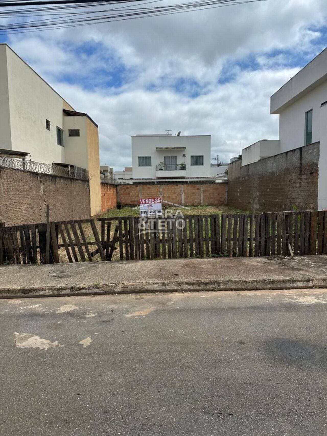 Terreno de 311 m² Ipanema II - Patos de Minas, à venda por R$ 230.000