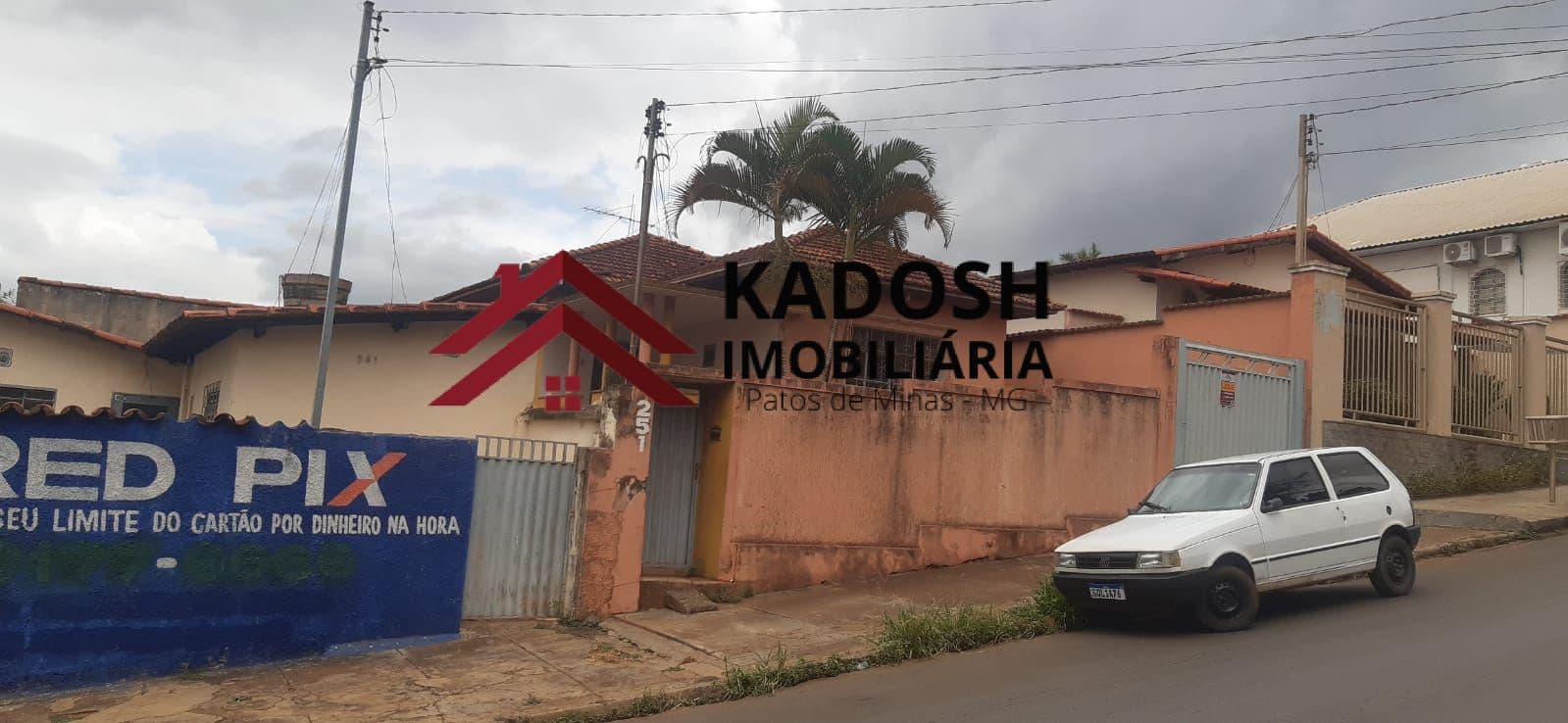 !!!ALUGADO!!! CASA COM EXCELENTE LOCALIZAÇÃO!!!