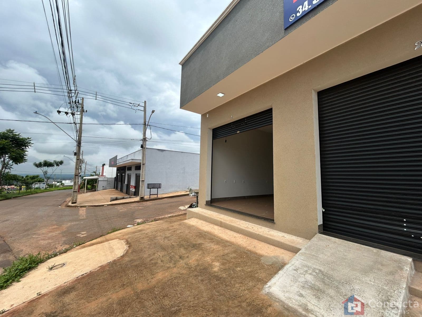 Loja Comercial para Aluguel no Morada da Terra / Jardim Europa em Patos de Minas-MG - 39,40 m²