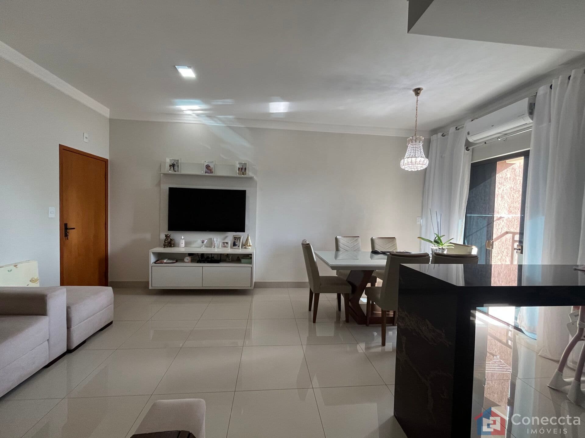 Apartamento à Venda com 3 Quartos no Residencial Gramado em Patos de Minas-MG 88m², Suíte, Excelente Localização e Sol da Manhã