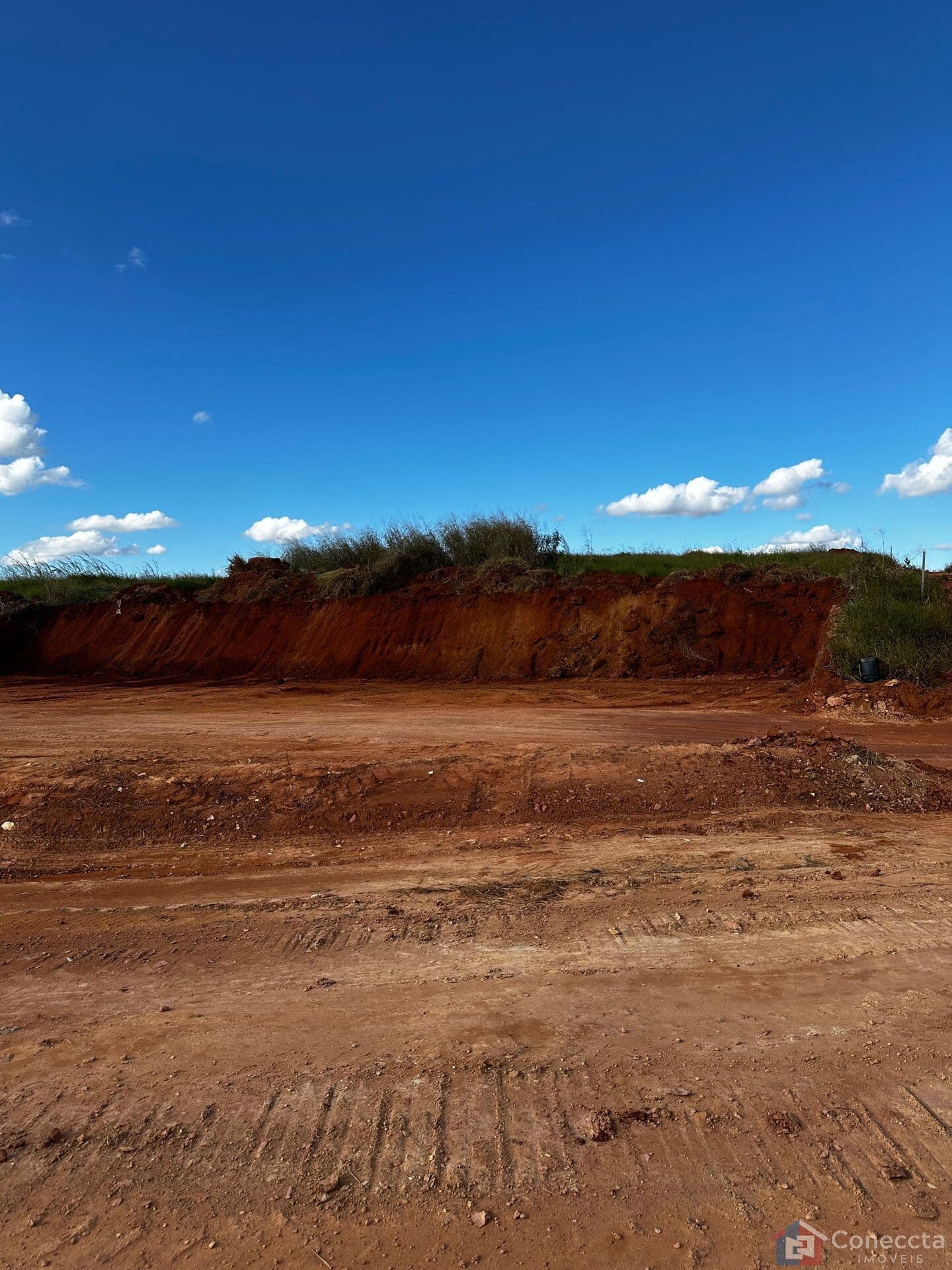 📍 Dois Lotes Juntos na Avenida Principal do Jardim Júlia II – Mais de 600 m²! Cada um por R$ 65 Mil 💰